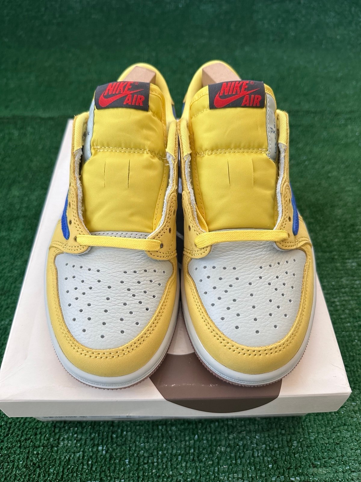 Size 4M/5.5W - Travis Scott x Air Jordan 1 Retro OG SP Low Canary DZ4137-700