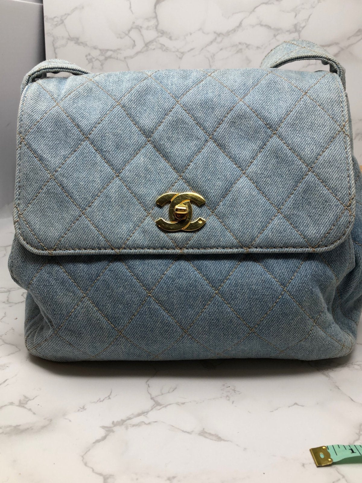 AUTHENTIC CHANEL VINTAGE blue Denim CC 24k gold plated turn lock shoulder bag